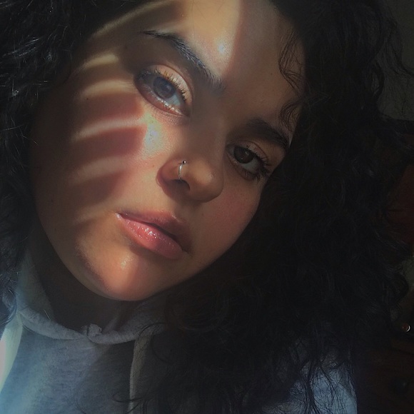 Meet Your Seller/Buyer - Picture 2 of 3